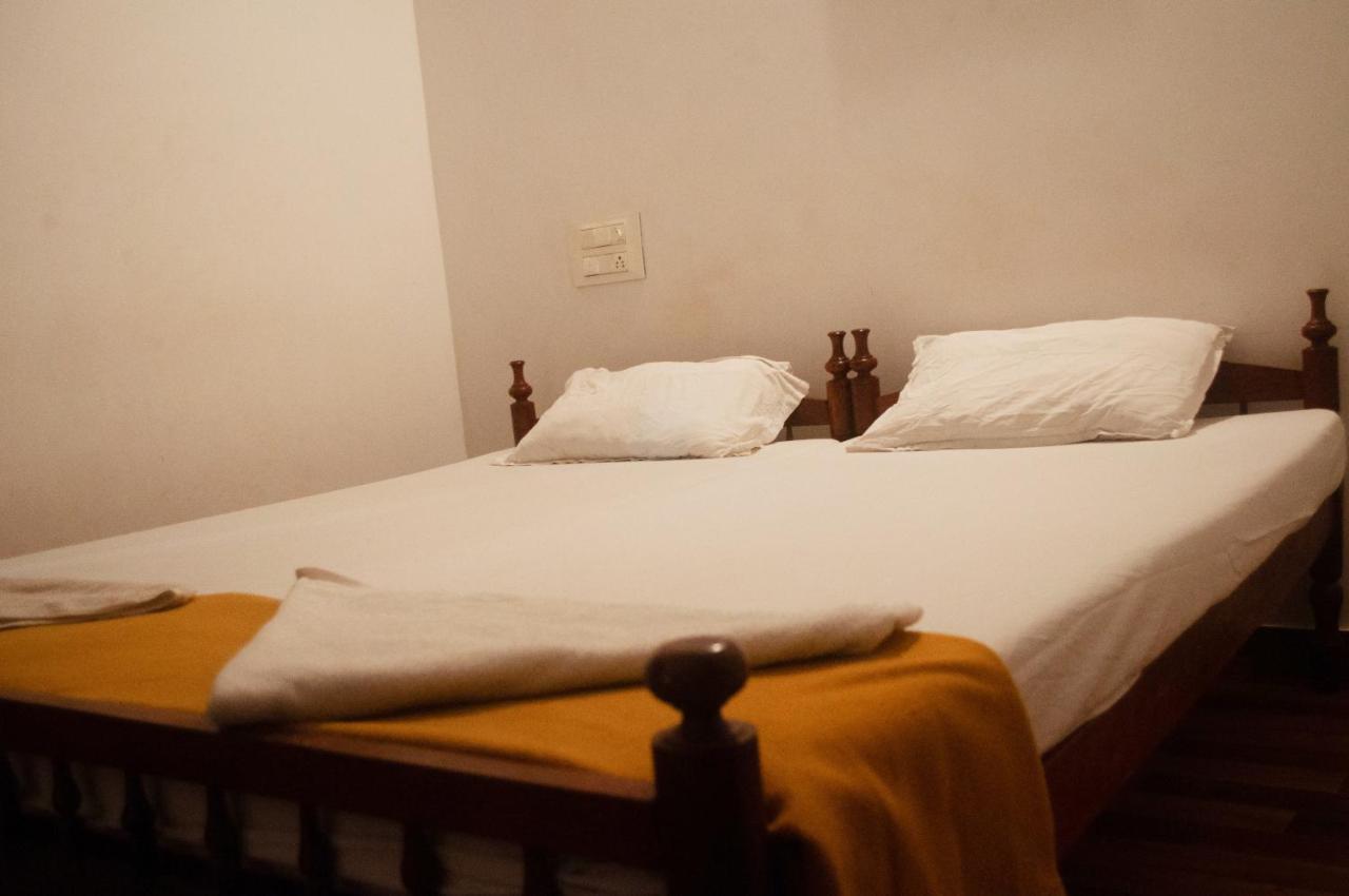 Heather Home Stay Kochi Dış mekan fotoğraf